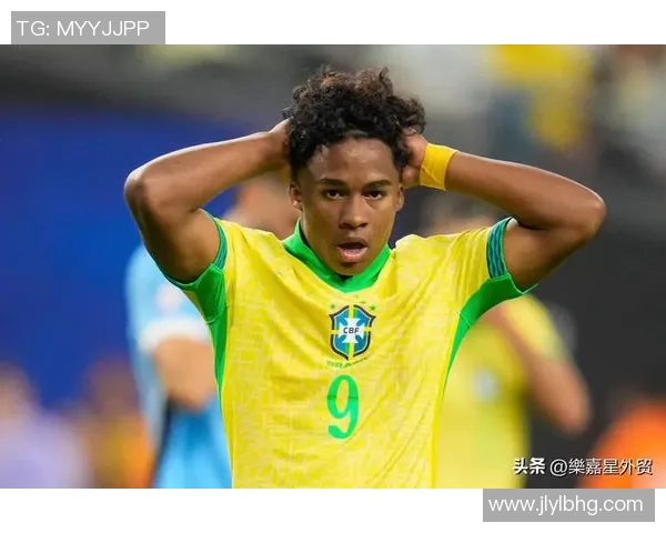 世界足坛13号球星风采盘点 从传奇到新星的多重面貌 世界足坛13号球星风采盘点 从传奇到新星的多重面貌