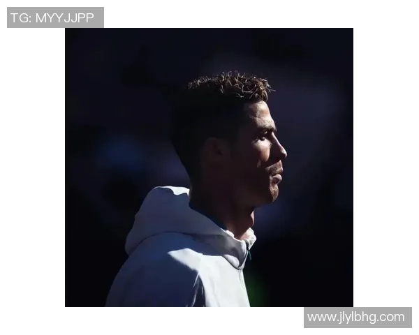 帅气足球球星头像精选集 展现足球场上的英俊风采与个人魅力