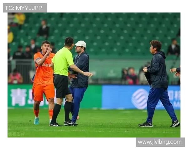 足球界最大骂名球星揭示背后争议与矛盾为何难以平息 足球界最大骂名球星揭示背后争议与矛盾为何难以平息